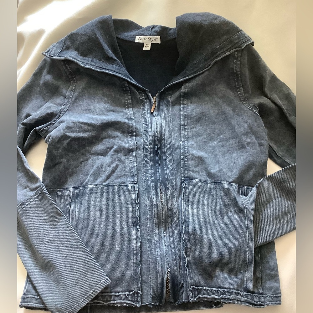 Northstyle new acid knit denim wash zip up hoodie cardigan size petite small